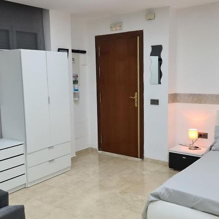 Apartamentos Porvera Jerez Centro Jerez de la Frontera Dış mekan fotoğraf